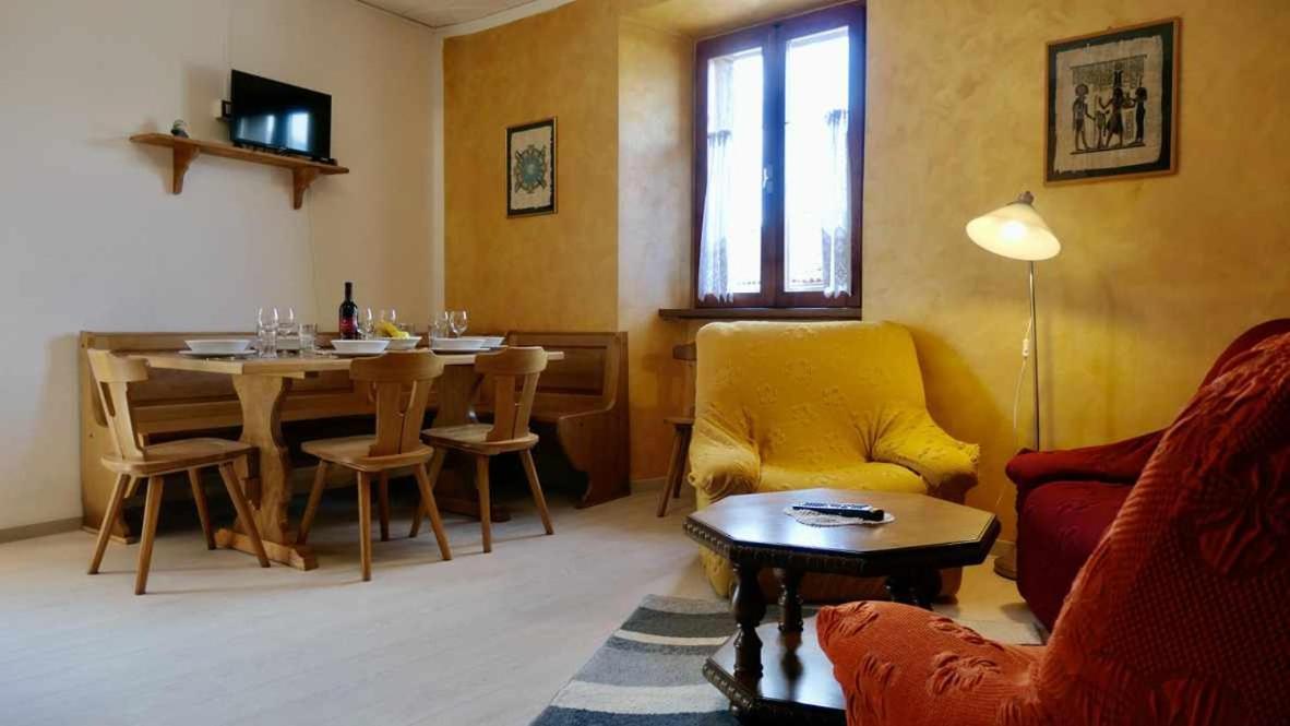 Casa Malpaga Tenna Ospitar Extérieur photo